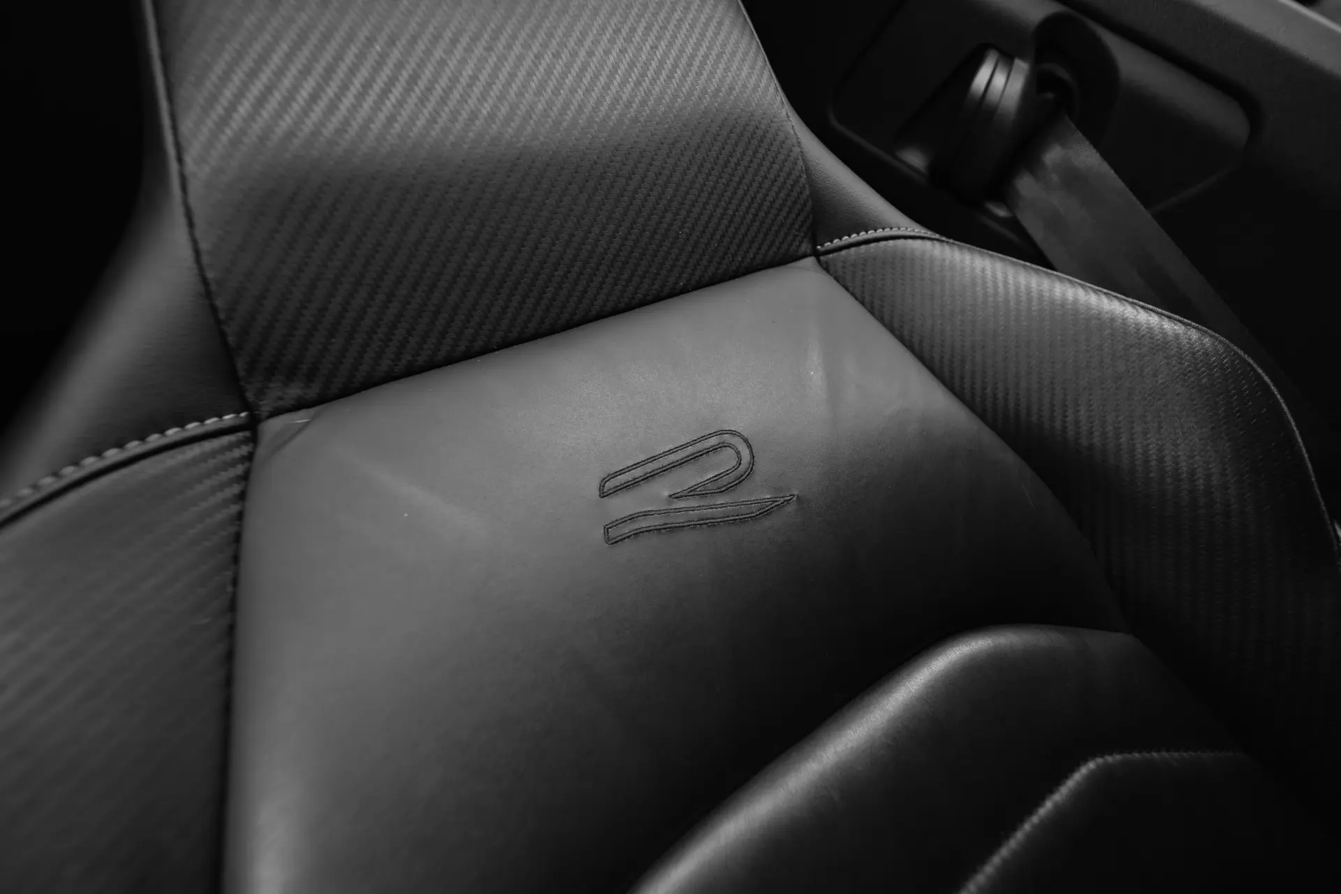 Volkswagen Arteon Shooting Brake 1.4 eHybrid OPF DSG R-Line 19
