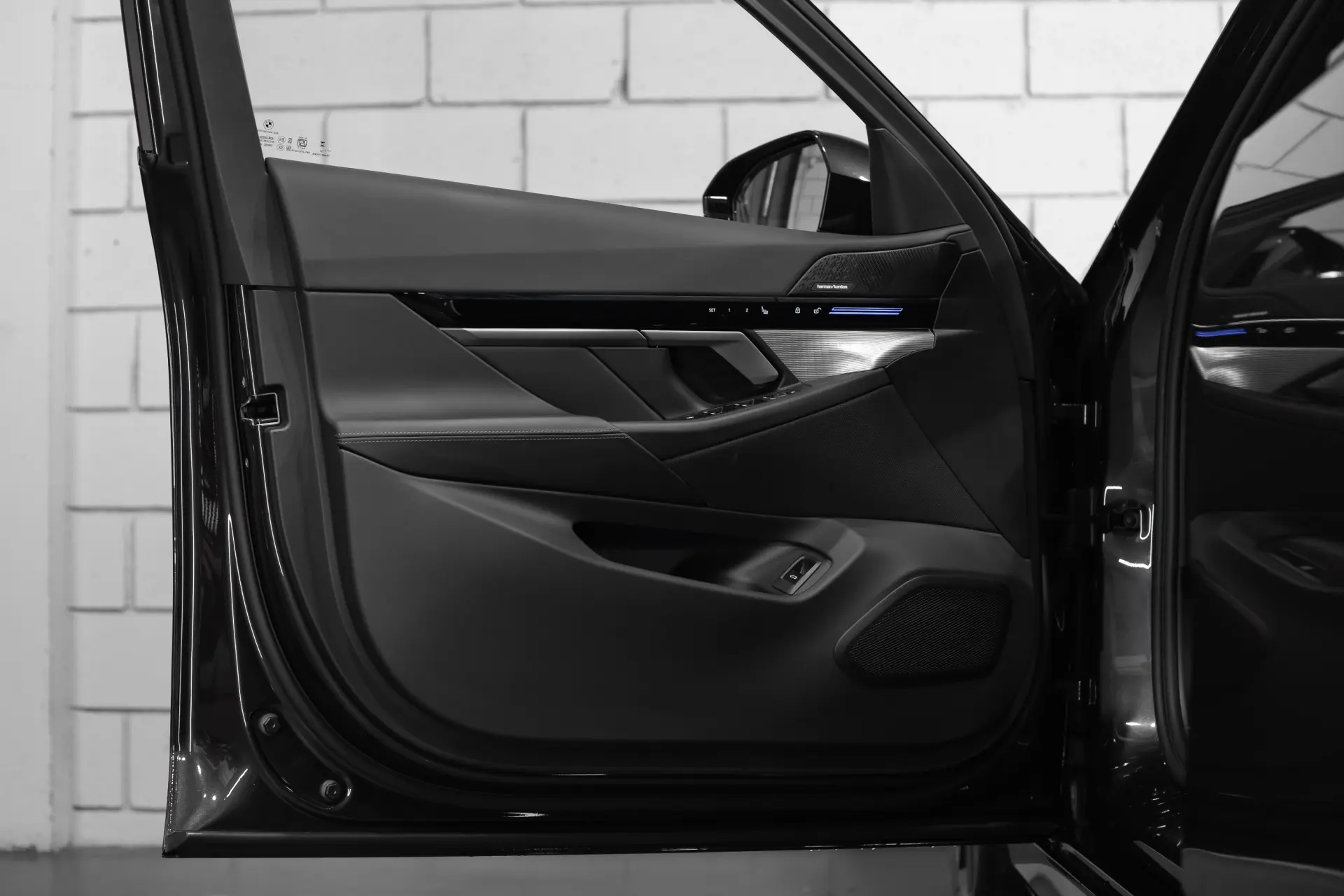 BMW 530 e Pack Desportivo M Pro 31