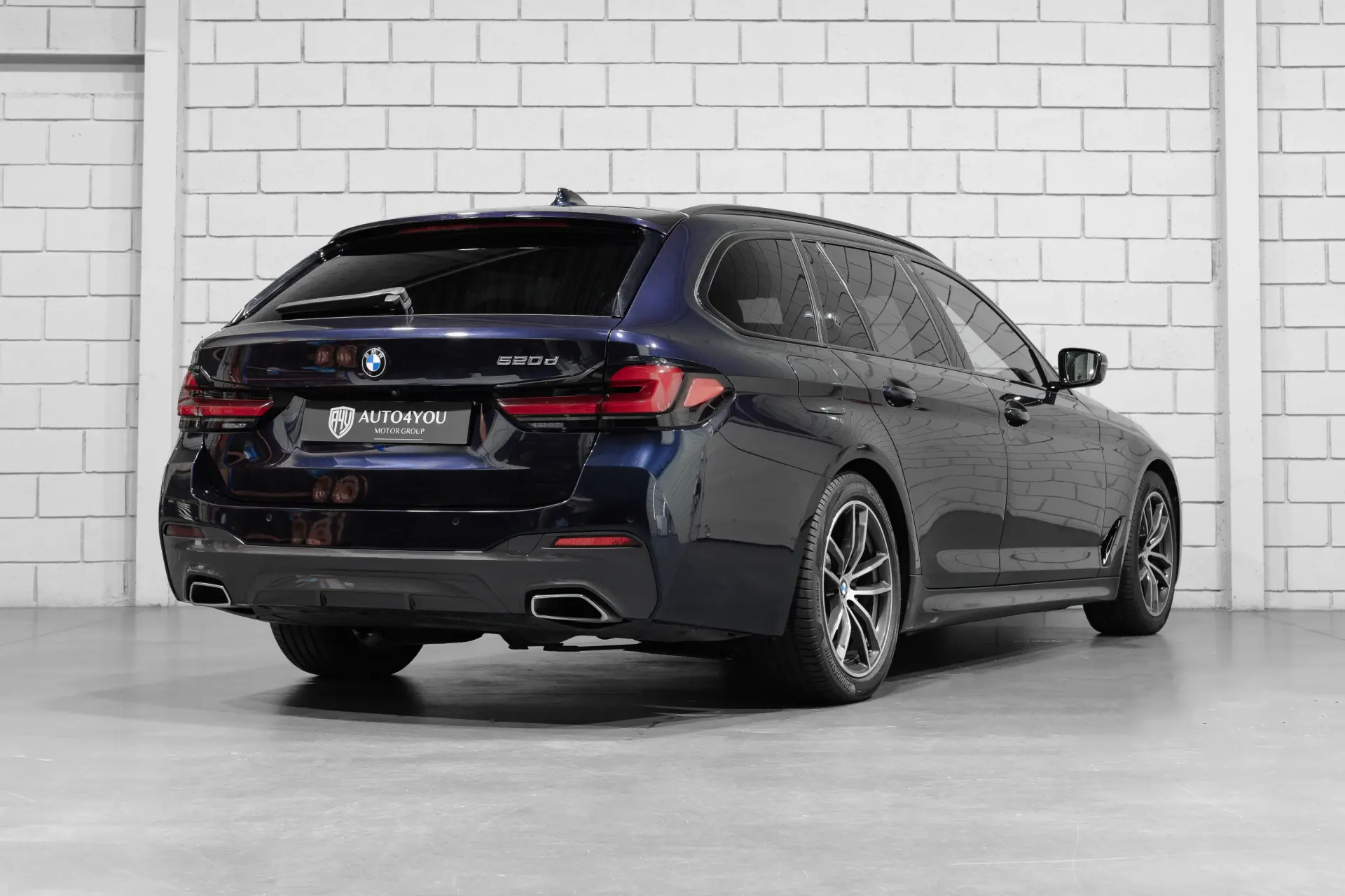 BMW 520 d Pack Desportivo M Auto 4