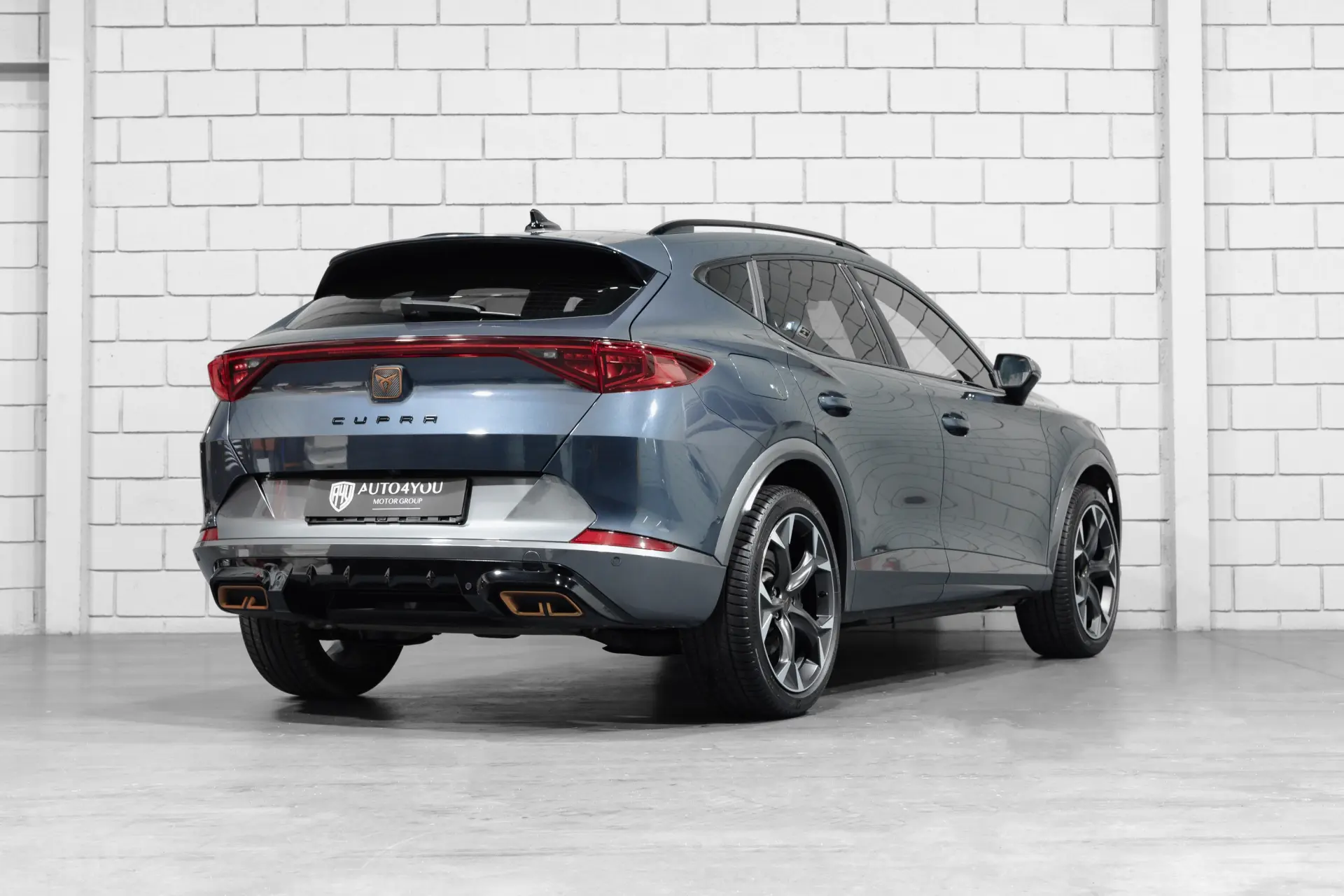Cupra Formentor 1.4 e-Hybrid DSG VZ 4