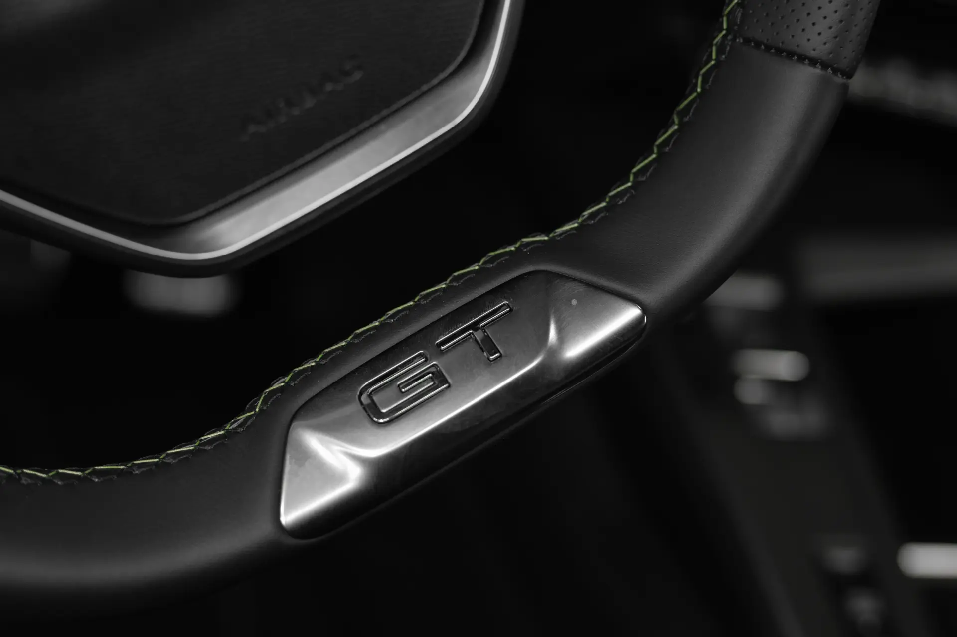 Peugeot 408 1.6 Hybrid GT e-EAT8 30