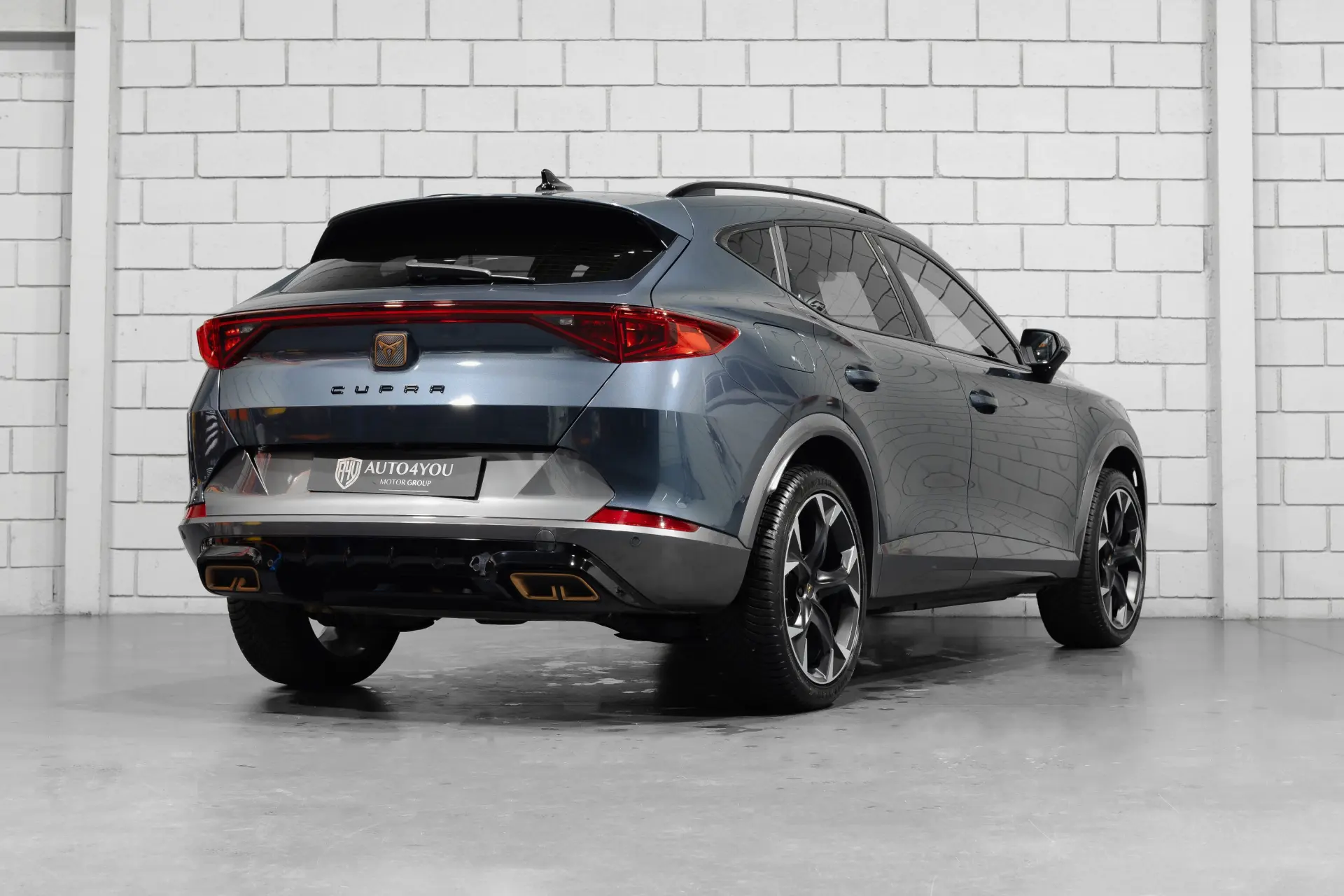 Cupra Formentor 1.4 e-Hybrid DSG VZ 4