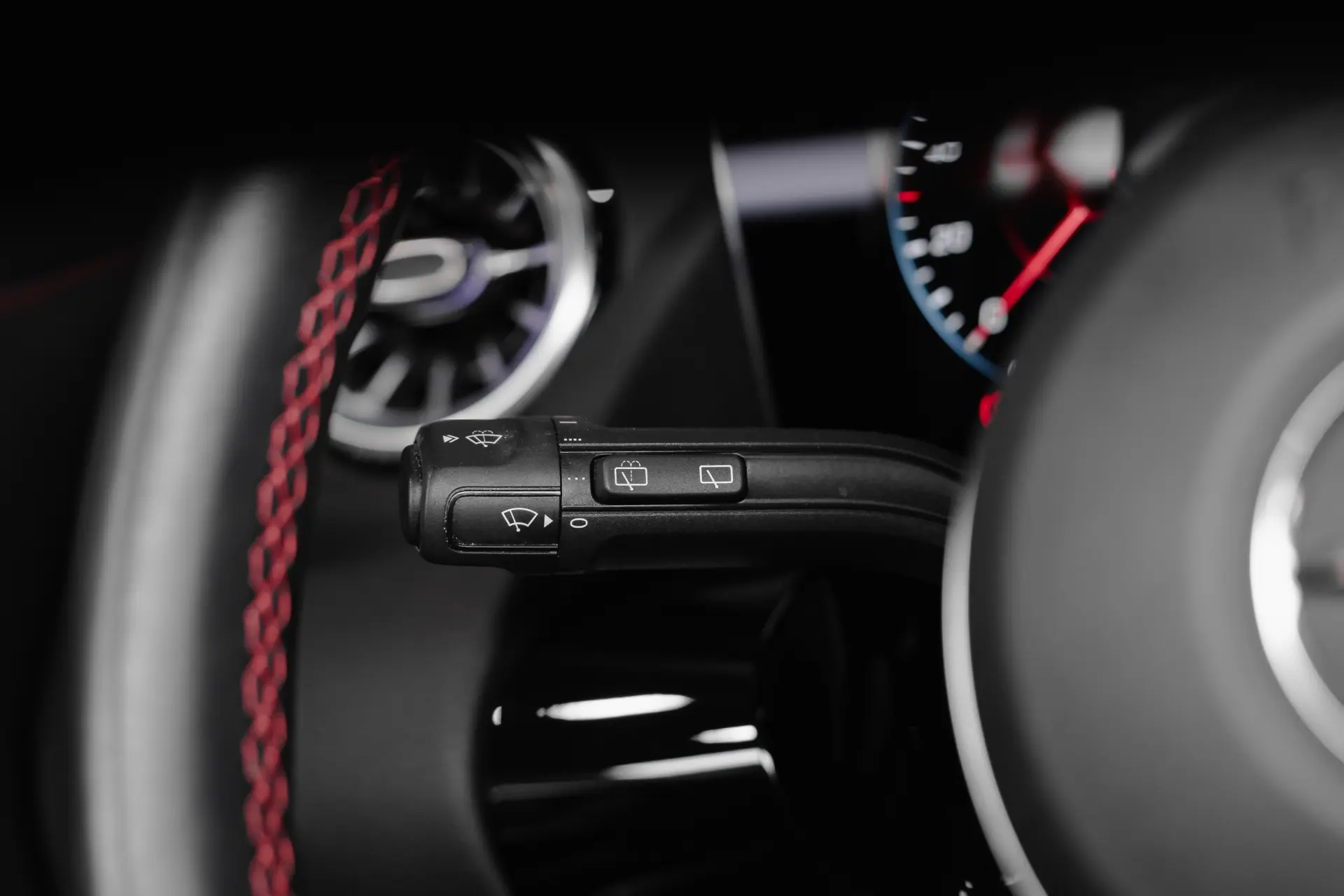 Mercedes-Benz GLA 250 e -8G-DCT AMG Line 9