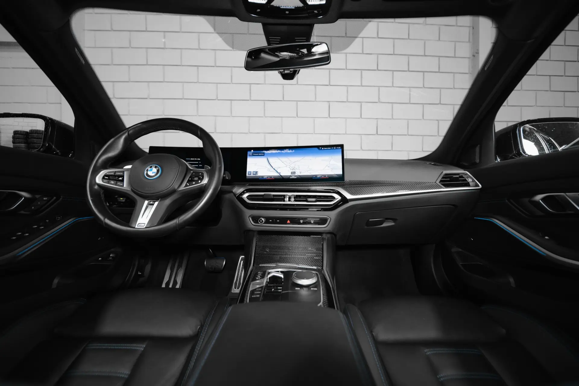 BMW 330 e Pack Desportivo M Auto 37