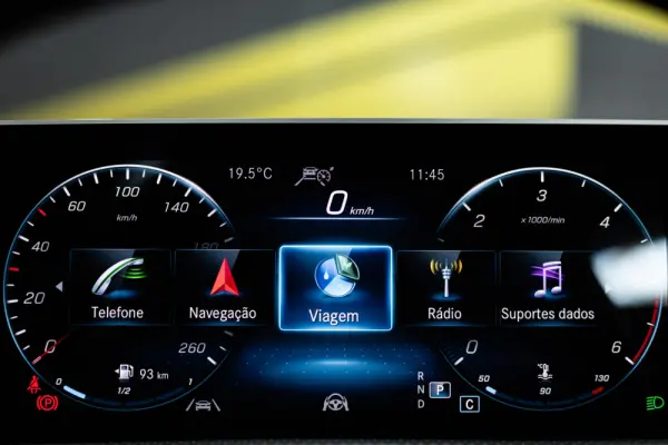 Mercedes-Benz A 180 Limousine d Progressive Aut. 41