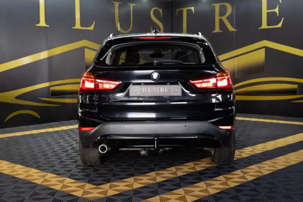 BMW X1 16 d sDrive Advantage Auto 5