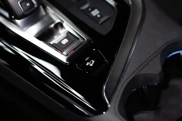 Peugeot 5008 1.5 BlueHDi GT Line J19 EAT8 41