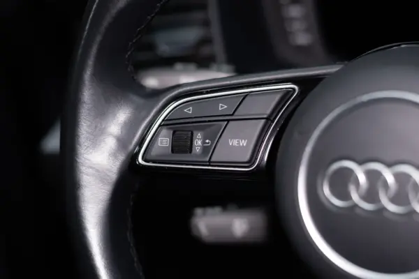 Audi A1 Sportback 25 TFSI S tronic 28