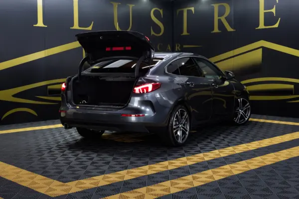 BMW 216 Gran Coupé d Line Sport 7