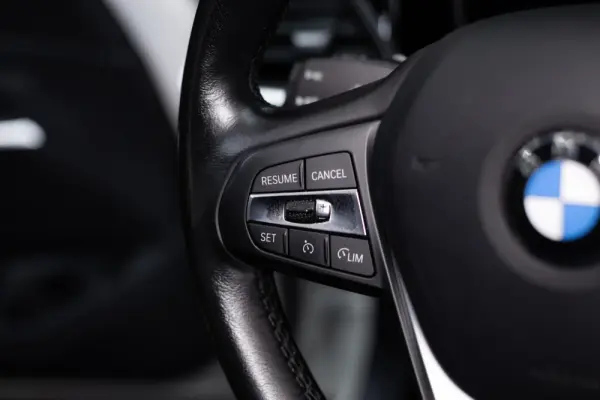 BMW 320 d Line Sport Auto 30