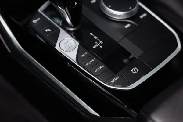 BMW 320 d Line Sport Auto 37