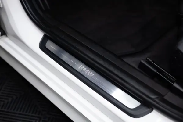 BMW 320 d Line Sport Auto 43