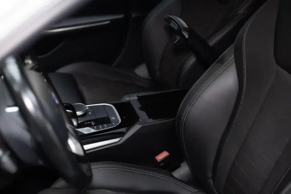 BMW 320 d Line Sport Auto 47