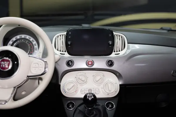 Fiat 500 1.0 Hybrid Lounge 26