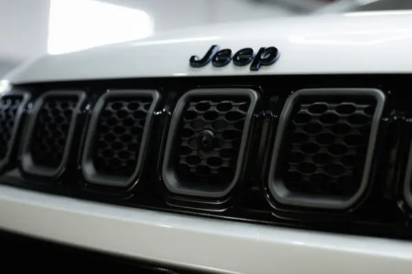 Jeep Compass 1.3 TG S 15