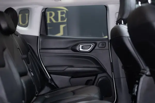 Jeep Compass 1.3 TG S 16