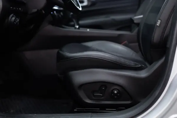 Jeep Compass 1.3 TG S 21