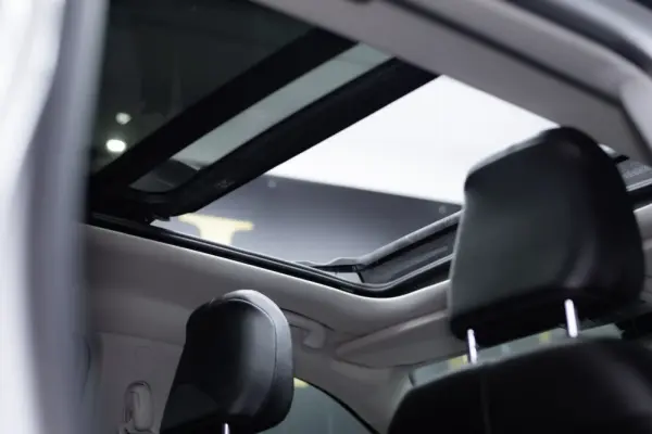 Jeep Compass 1.3 TG S 33