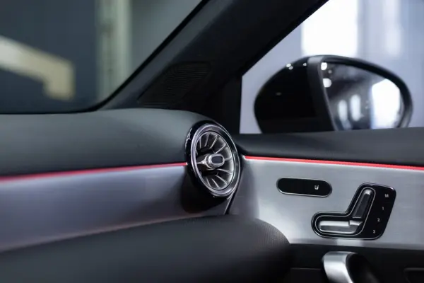 Mercedes-Benz A 180 Limousine d AMG Line Aut. 28