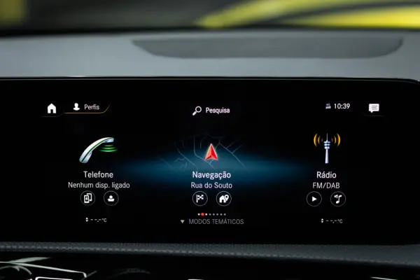 Mercedes-Benz A 180 Limousine d AMG Line Aut. 40