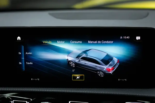 Mercedes-Benz A 180 Limousine d AMG Line Aut. 49