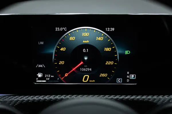 Mercedes-Benz A 180 Limousine d Progressive Aut. 41