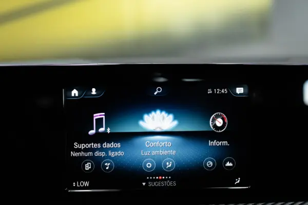 Mercedes-Benz A 180 Limousine d Progressive Aut. 52