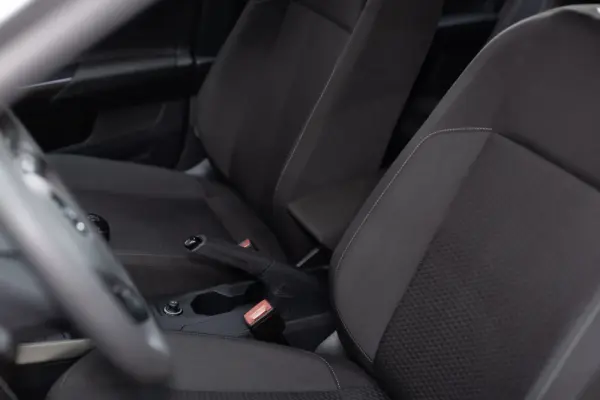 Volkswagen Polo 1.0 TSI Confortline 22