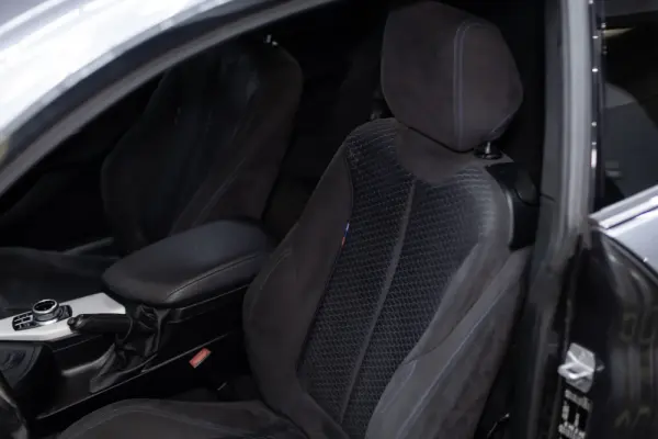 BMW 120 d Pack M Auto 23