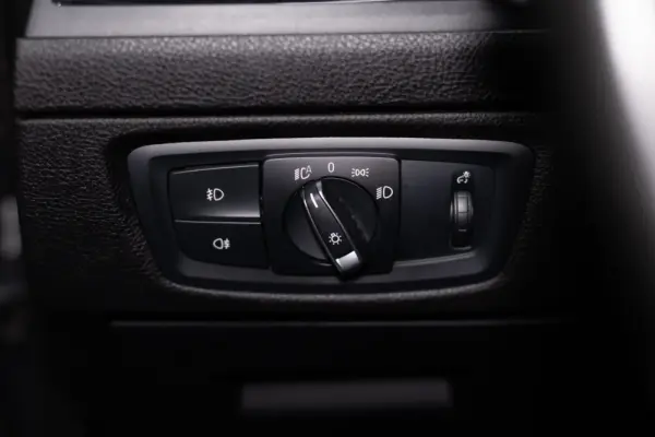 BMW 120 d Pack M Auto 33