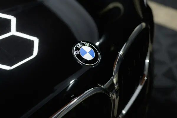 BMW X1 16 d sDrive Line Sport Auto 16