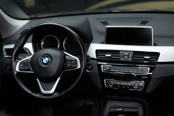 BMW X1 16 d sDrive Line Sport Auto 21
