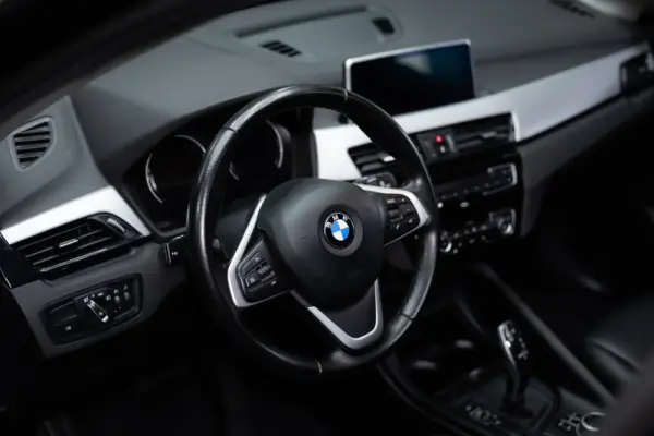 BMW X1 16 d sDrive Line Sport Auto 22