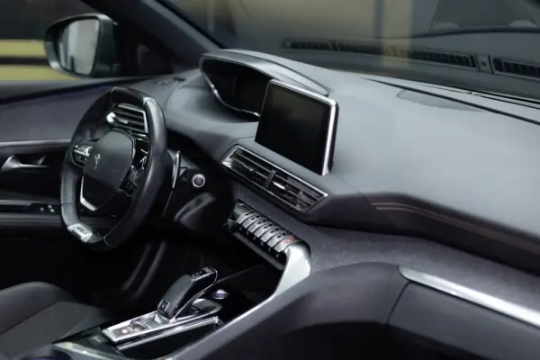 Peugeot 5008 1.5 BlueHDi GT Line EAT8 27