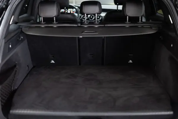 Mercedes-Benz GLC 300 de 4Matic 7