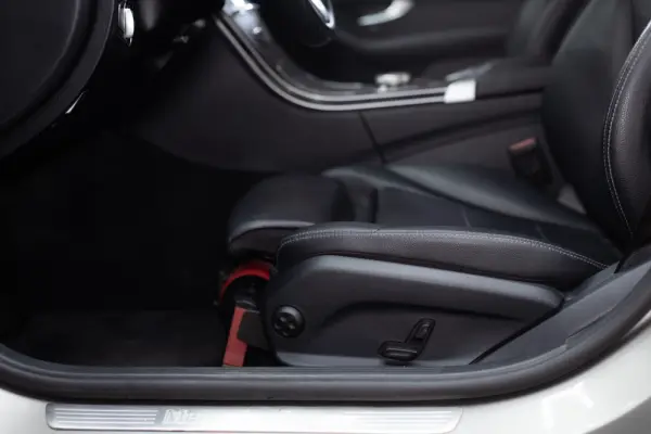 Mercedes-Benz C 300 de T 9G-TRONIC Avantgarde 24