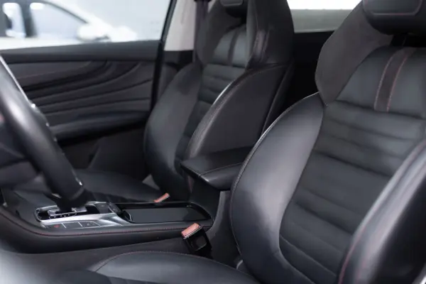 MG EHS 1.5 T-GDI Plug-in Hybrid Luxury 22