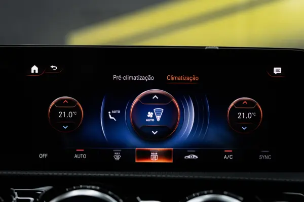 Mercedes-Benz CLA 250 e 8G-DCT Progressive Line Advanced 53