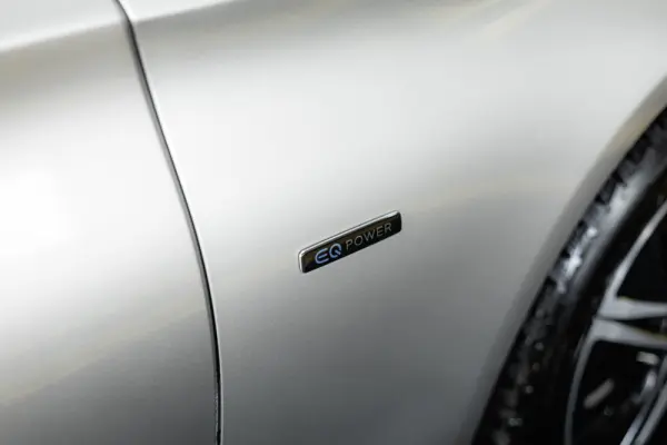 Mercedes-Benz C 300 de T 9G-TRONIC Avantgarde 12