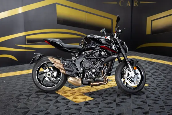 MV Agusta Brutale R 2