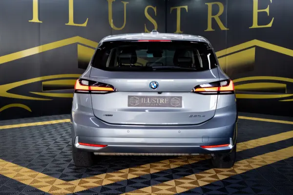 BMW 225xe Active Tourer e xDrive Line Luxury 5