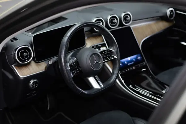 Mercedes-Benz C 300 e 9G-TRONIC Edition AMG Line 28