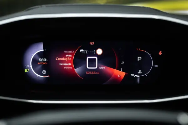 Peugeot 2008 1.5 BlueHDi GT Line EAT8 44