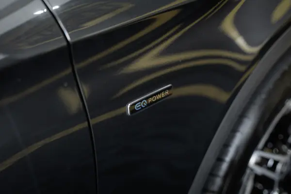 Mercedes-Benz GLC 300 de 4Matic 9G-TRONIC AMG Line 12