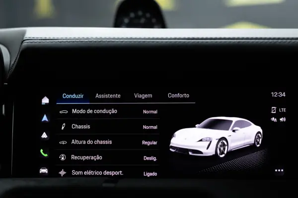 Porsche Taycan GTS 46