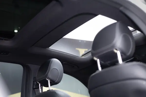 Mercedes-Benz GLC 300 e 4Matic 17