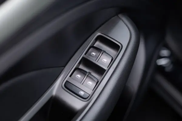 MG ZS EV 44.5 kWh Luxury 33