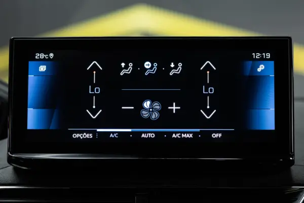 Peugeot 5008 1.5 BlueHDi GT Line J19 EAT8 49
