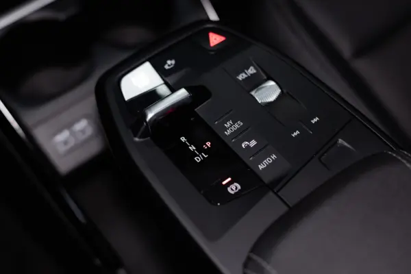 BMW 225xe Active Tourer e xDrive Line Luxury 37