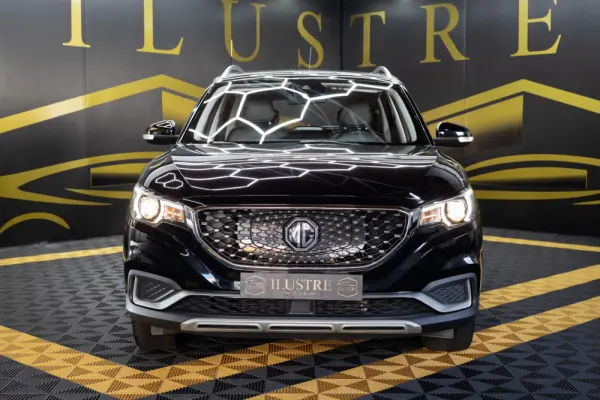 MG ZS EV 44.5 kWh Luxury 2